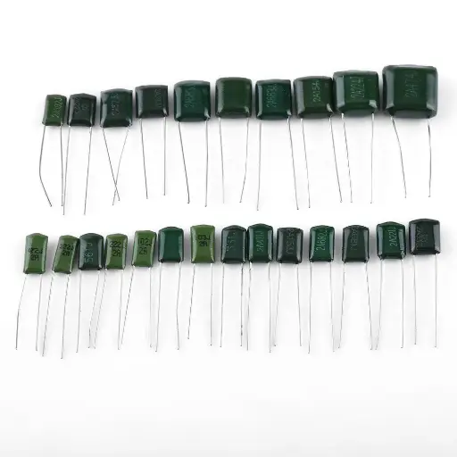 Condensateurs Polyester, 150nF, 6.8nF, 39nF, 220nF, 22nF
